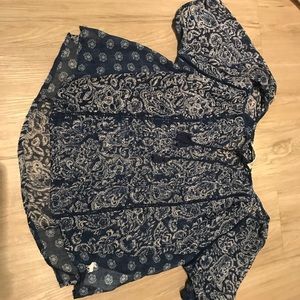 Abercrombie and Fitch flowy top